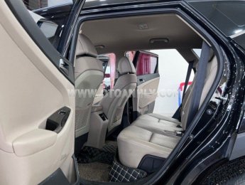 Hyundai Tucson 2018 - Màu đen, 715 triệu