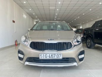 Kia Rondo 2017 - Màu xám, xe nhập giá hữu nghị