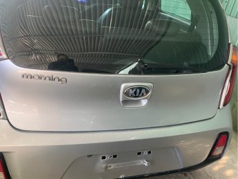 Kia Morning 2016 - Xe màu bạc giá cạnh tranh