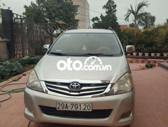 Toyota Innova 2008 - Xe màu bạc, 265tr