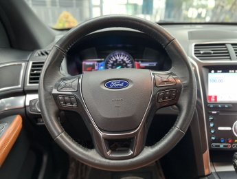 Ford Explorer 2019 - Giá 1 tỷ 460tr