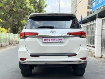 Toyota Fortuner 2021 - Màu trắng giá cạnh tranh