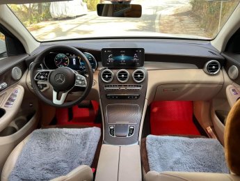 Mercedes-Benz GLC 200 2021 - Màu trắng