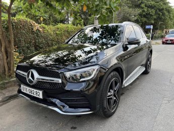 Mercedes-Benz GLC 300 2022 - Màu đen