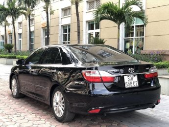 Toyota Camry 2017 - Xe màu đen giá hữu nghị