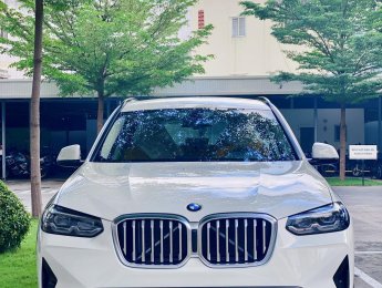 BMW X3 2022 - Sẵn xe giao ngay, tặng tiền mặt + gói quà tặng phụ kiện cực hấp dẫn - Liên hệ Thuỳ Dương ngay