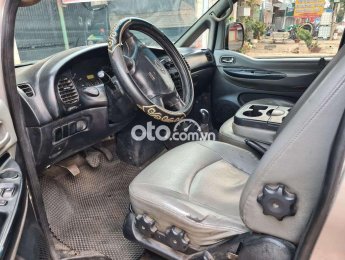 Hyundai Starex Huyn dai .6 chổ 800kg 2004 - Huyn dai starex.6 chổ 800kg