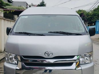 Toyota Hiace 2018 - Máy dầu, chạy 1,4 vạn kilomet, tên công ty xuất hoá đơn
