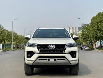 Toyota Fortuner 2021 - 2 cầu 1 chủ sử dụng còn rất mới
