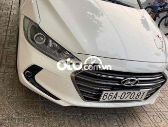Hyundai Elantra bán gấp xe gia đình 1 đời chủ cực zin cực đẹp 2018 - bán gấp xe gia đình 1 đời chủ cực zin cực đẹp