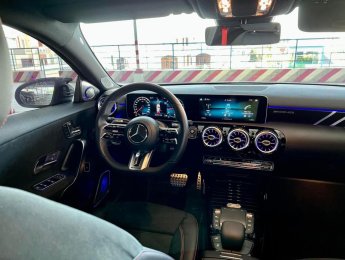 Mercedes-Benz A35 2020 - Bán siêu xe siêu lướt