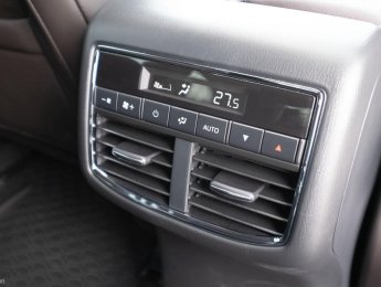 Mazda CX-8 2023 - Ưu đãi lên đến 92 triệu, giá sau ưu đãi chỉ từ 987 triệu
