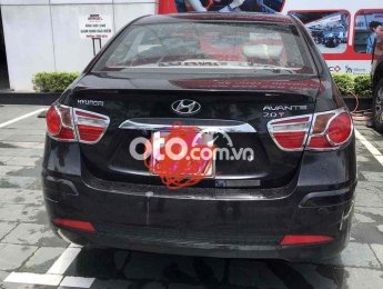 Hyundai Avante cần bán xe  2.0 2013 - cần bán xe avante 2.0