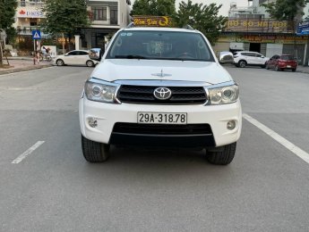 Toyota Fortuner 2011 - Biển thành phố đẹp xuất sắc