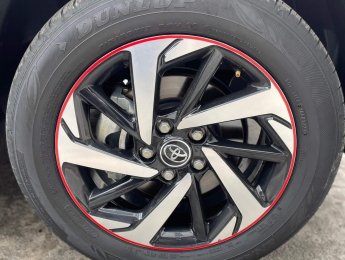 Toyota Rush 2021 - Màu đỏ