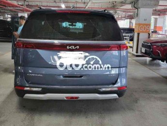 Kia Carnival   2.2D Luxury 2022 2022 - KIA Carnival 2.2D Luxury 2022