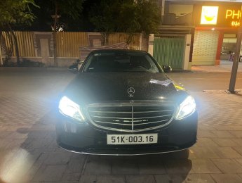 Mercedes-Benz C200 2020 - Lướt nhẹ 19.800km 
