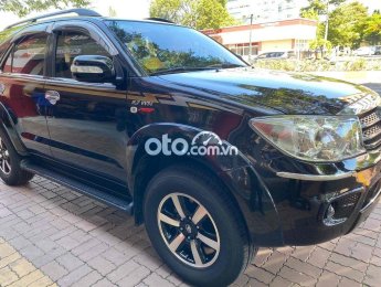 Toyota Fortuner cần bán xe gia đình nguyên bản 2009 - cần bán xe gia đình nguyên bản