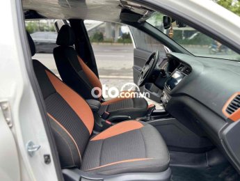Hyundai i20   Active 2015 nhập khẩu 2015 - Hyundai i20 Active 2015 nhập khẩu