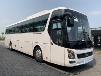 Hyundai Universe 2023 - Bản modern S, quà tặng phim cách nhiệt + camera nghị định 10