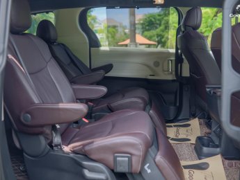 Toyota Sienna 2020 - Odo 31,000km