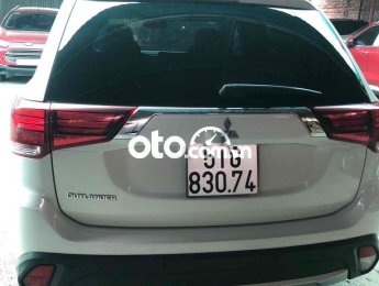 Mitsubishi Outlander xuất sứ việt nam đăng ký mới 2018 giấy tờ hợp lệ 2018 - xuất sứ việt nam đăng ký mới 2018 giấy tờ hợp lệ
