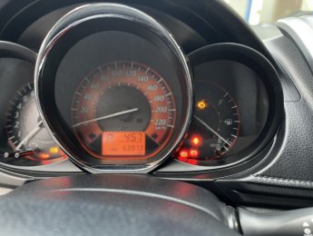 Toyota Yaris 2015 - Xe chạy 5 vạn km