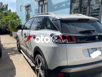 Peugeot 3008 Cần bán gấp xe   màu trắng 2021 - Cần bán gấp xe Peugeot 3008 màu trắng