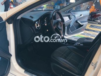 Mercedes-Benz A200 Bán CLA200 cực mới màu trắng biển HN giá tốt 2014 - Bán CLA200 cực mới màu trắng biển HN giá tốt
