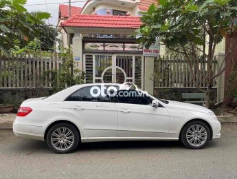 Mercedes-Benz E300 cần bán em E300 2009 - cần bán em E300