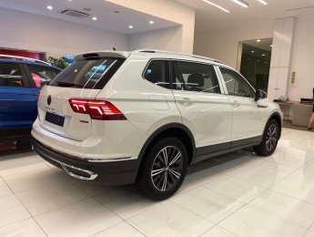 Volkswagen Tiguan Allspace facelift 2023 - Bán xe Volkswagen Tiguan Allspace Facelift 2023 , màu trắng, nhập khẩu nguyên chiếc 