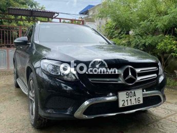Mercedes-Benz GLC gia đinh tôi muốn bán xe mecxedess 2018 - gia đinh tôi muốn bán xe mecxedess