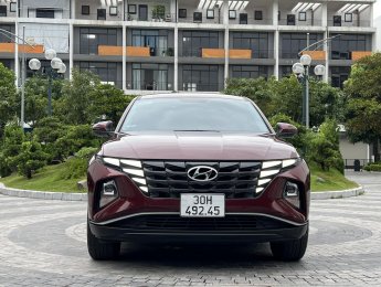 Hyundai Tucson 2022 - Huyndai Tucson 2.0 Tiêu chuẩn sx 2022 chạy 1v km. Xe còn như mới.