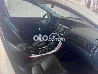 Honda Accord   2.4 AT người quen gửi bán 2017 - Honda Accord 2.4 AT người quen gửi bán
