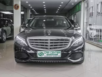 Mercedes-Benz C250 2015 -  Nội thất màu kem