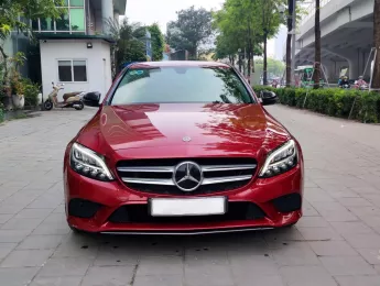 Mercedes-Benz C200 C200 2019 - Cần bán xe Mercedes C200 đời 2019, màu đỏ, xe gia đình 1 chủ từ mới