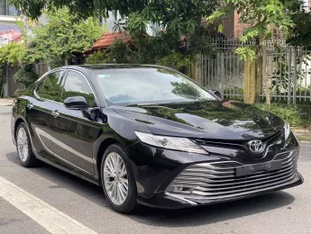 Toyota Camry 2021 - Chính chủ cần bán nhanh Toyota Camry 2.5Q 2021