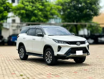 Toyota Fortuner 2020 - Toyota Fortuner Legender 2.4G 4x2 AT sx 2020 