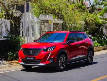 Peugeot 2008 2024 - PEUGEOT 2008 với công nghệ hỗ trợ người lái tiên tiến và thiết kế PEUGEOT i-CockpiT tạo nên chuẩn mực mới cho dòng xe SU
