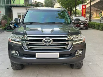 Toyota Land Cruiser VX 2020 - Em bán chiếc xe Siêu Đẹp lăn bánh hơn 4 vạn Km chuẩn. Toyota Land Cruiser LC200 sản xuất năm 2020 chủ ít đi.