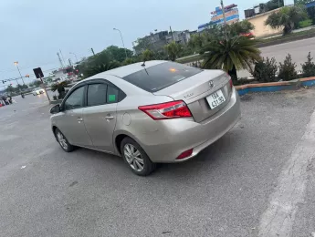 Toyota Vios 2016 - Chính chủ bán xe Toyota vios 2016 màu cát vàng số sàn